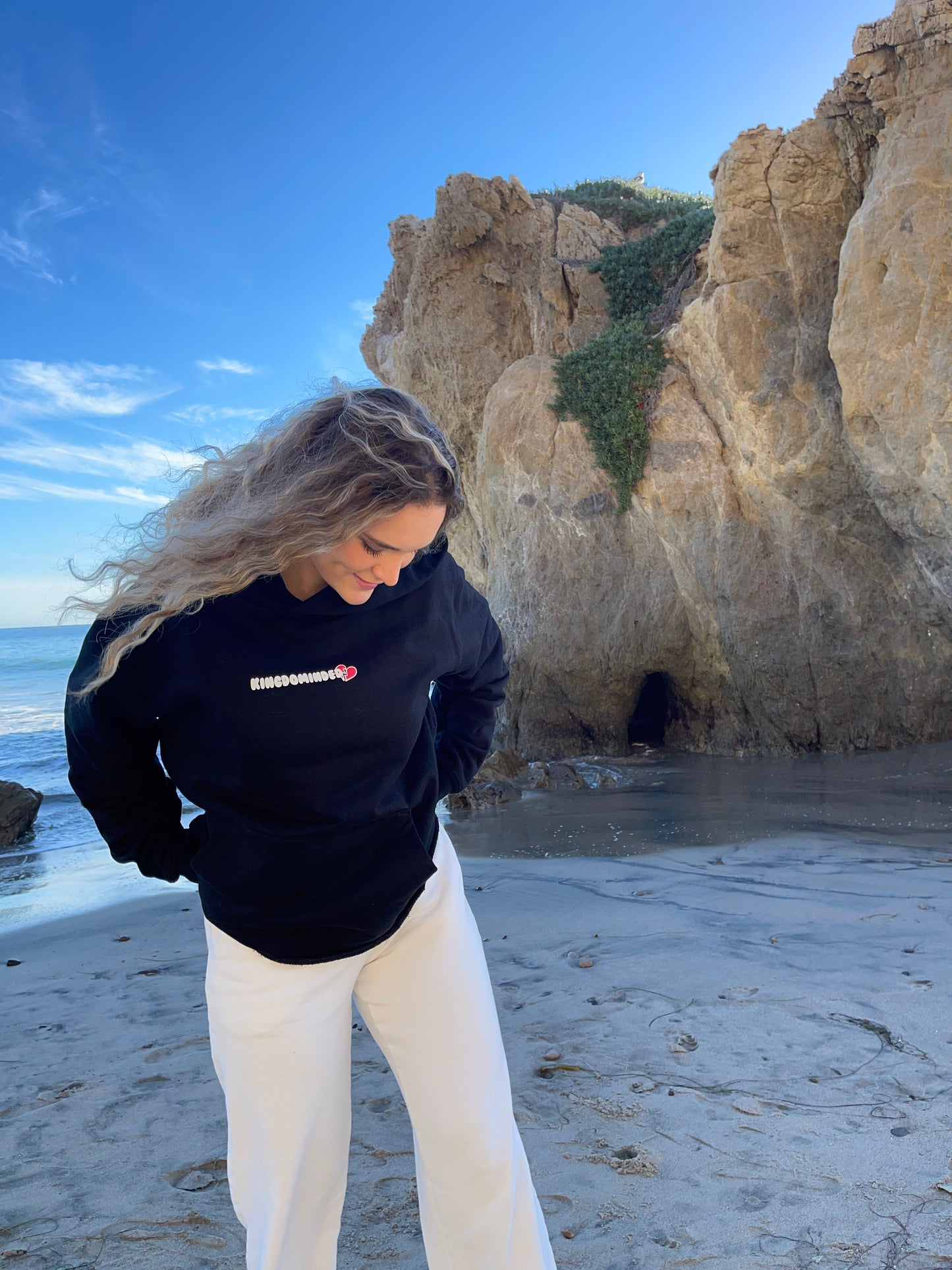KINGDOMINDED "BROKEN HEARTED" HOODIE